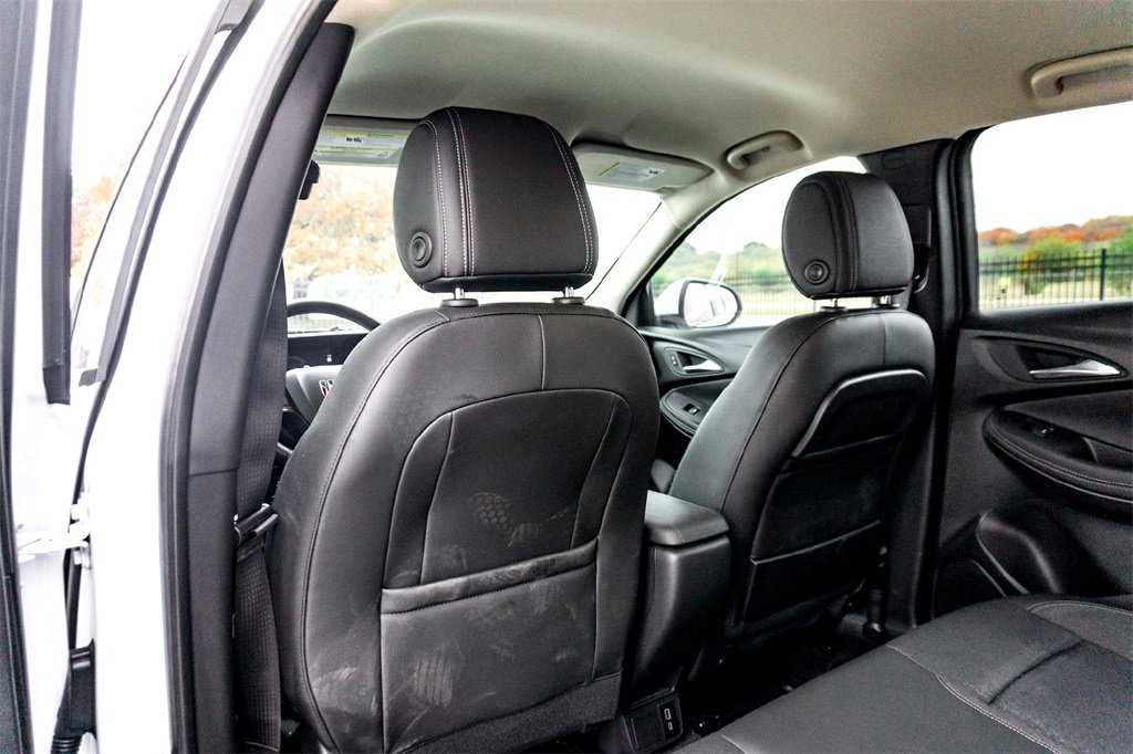 Used 2025 Buick Encore GX Preferred w/ Comfort Package image 28