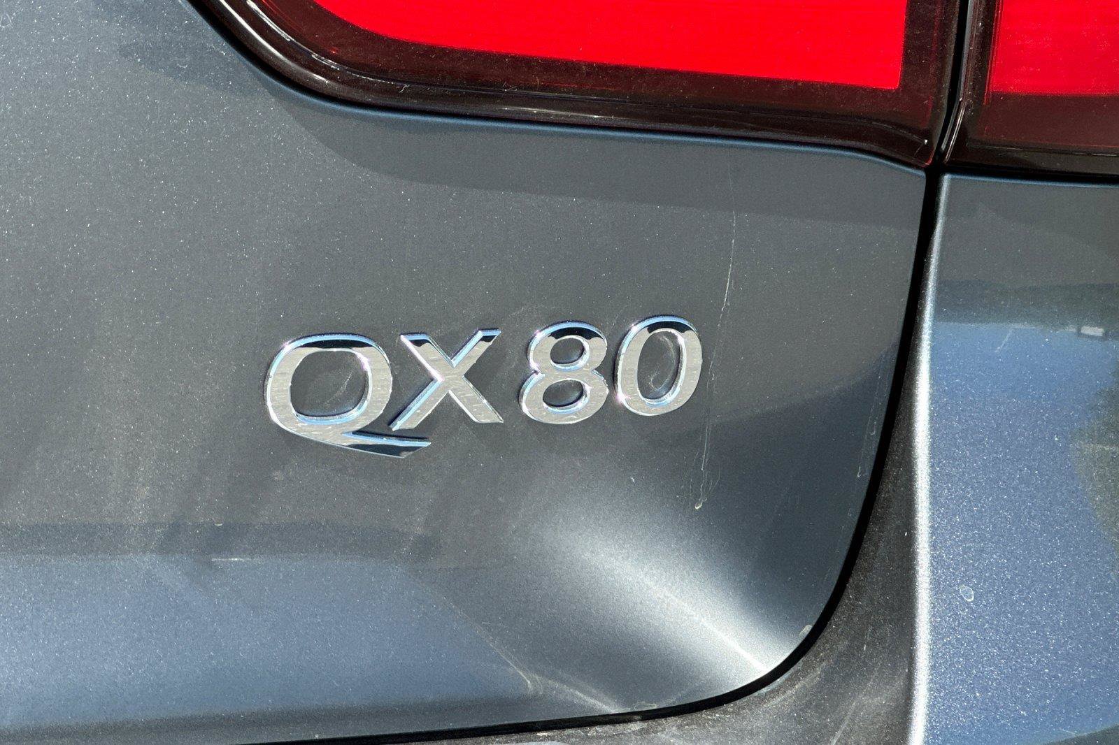 Used 2018 INFINITI QX80 4WD w/ Driver Assistance Package image 28