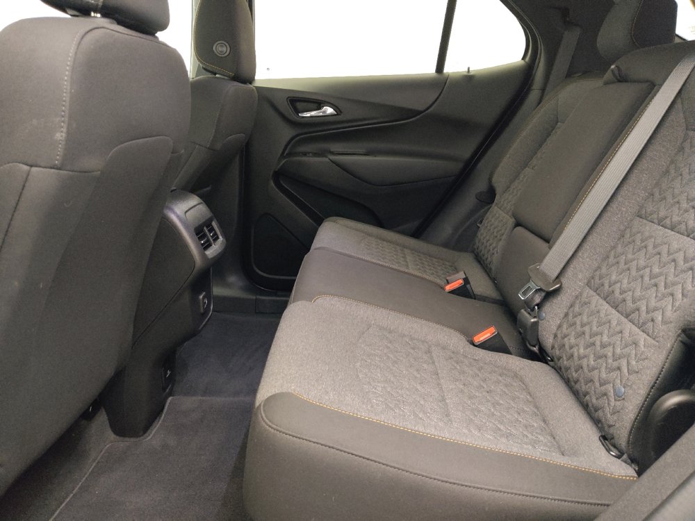 Used 2024 Chevrolet Equinox LT image 18