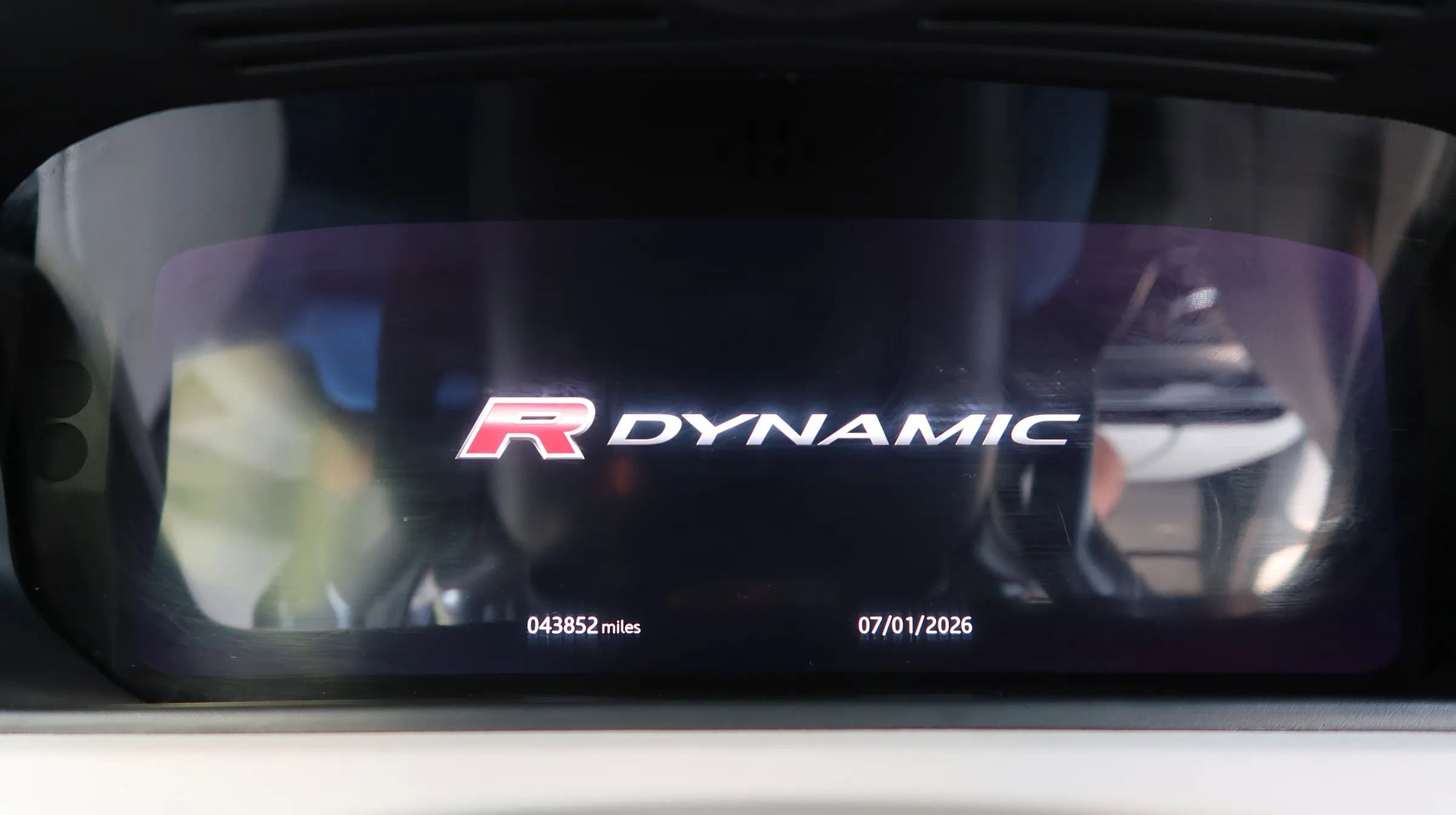 Used 2018 Land Rover Range Rover Velar image 40