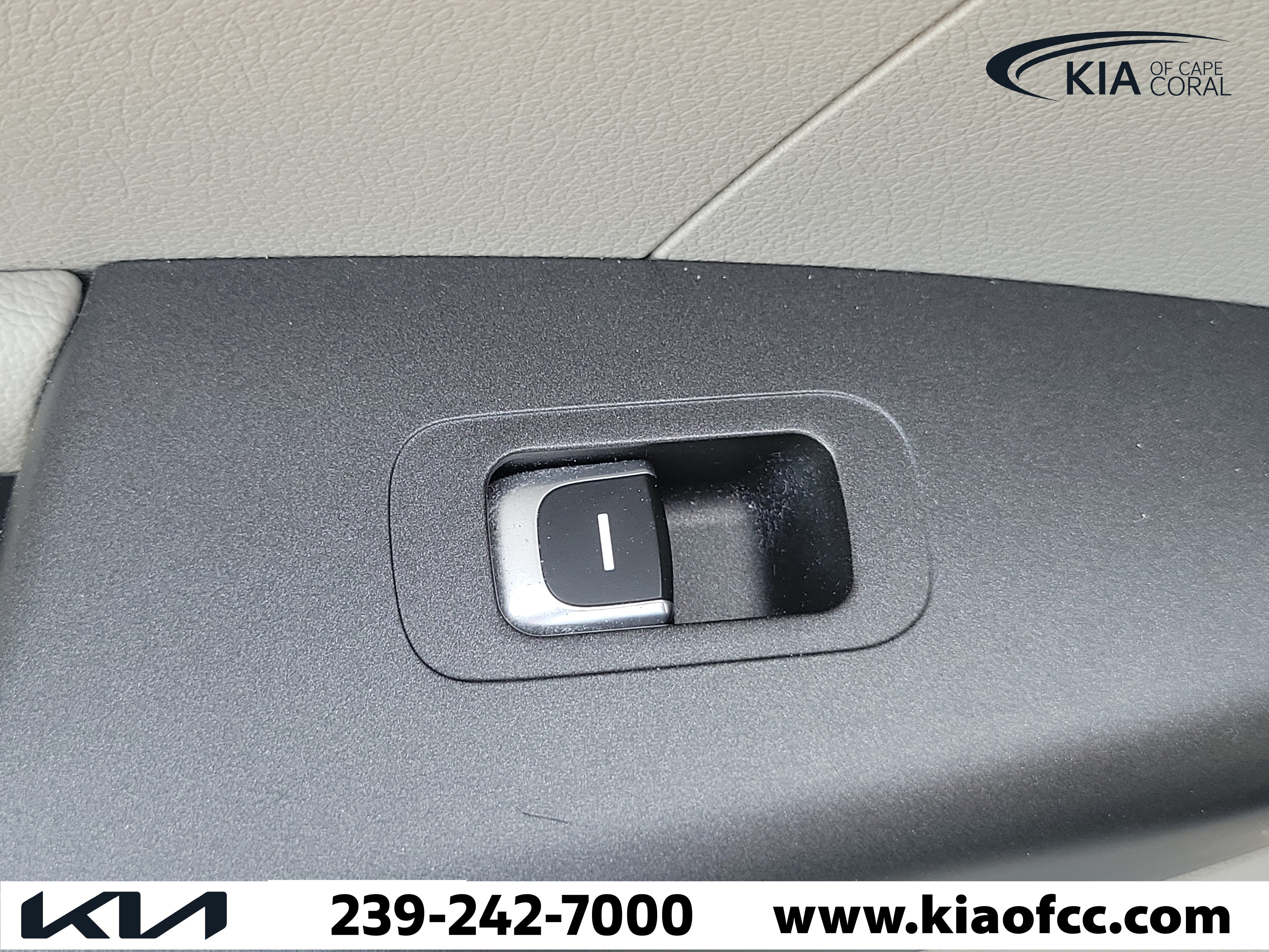 Used 2020 Kia Sportage LX FWD image 15