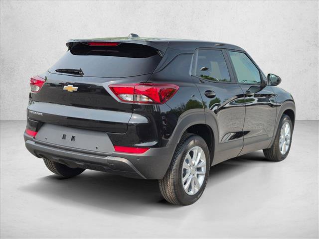 New 2026 Chevrolet TrailBlazer LS w/ LS Convenience Package FWD video 2