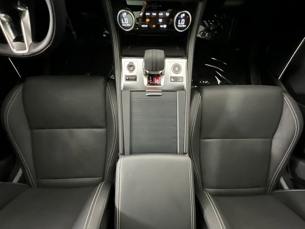Used 2024 Jaguar F-PACE R-Dynamic S AWD/4WD image 14