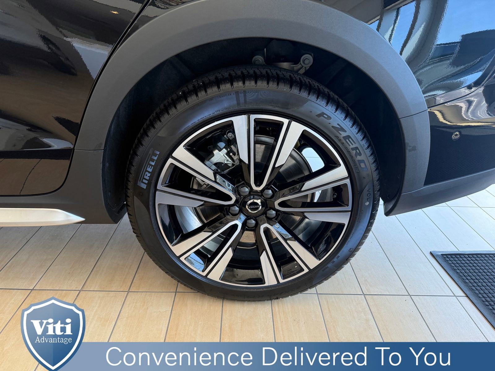 New 2026 Volvo V60 B5 Cross Country Ultra w/ Protection Package Premier image 6