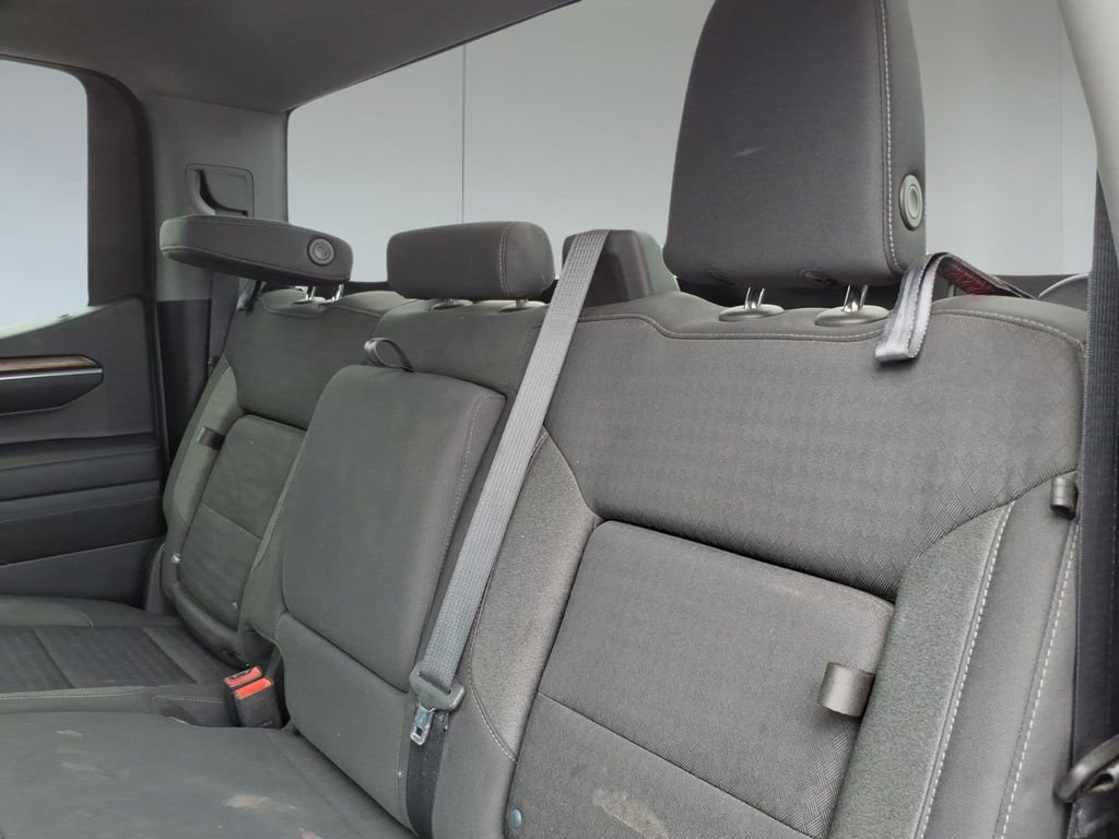 Used 2022 Chevrolet Silverado 1500 LT w/ Protection Package image 11