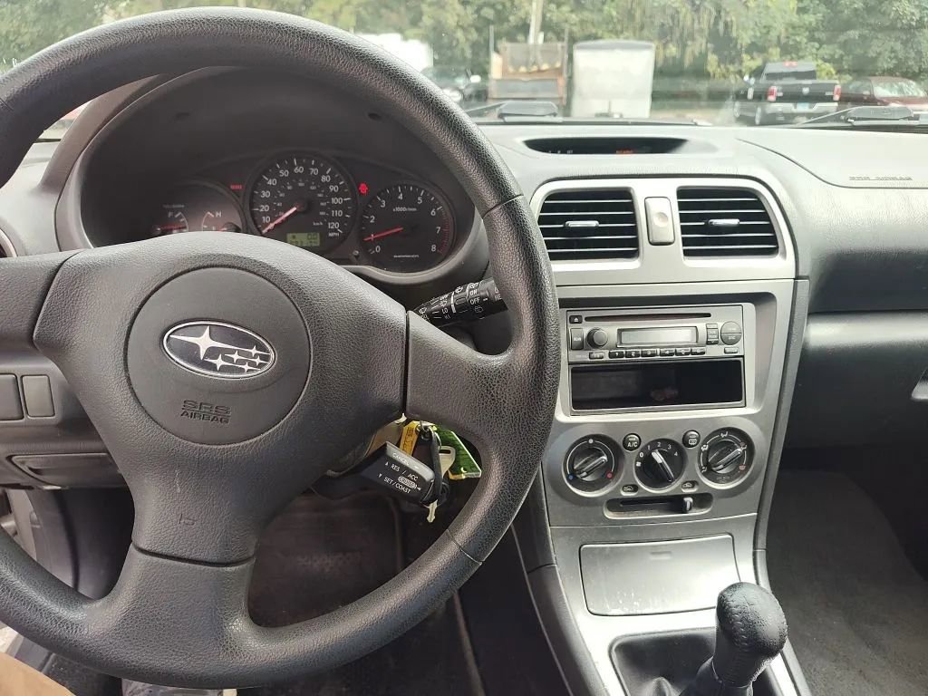 Used 2006 Subaru Impreza 2.5i image 8