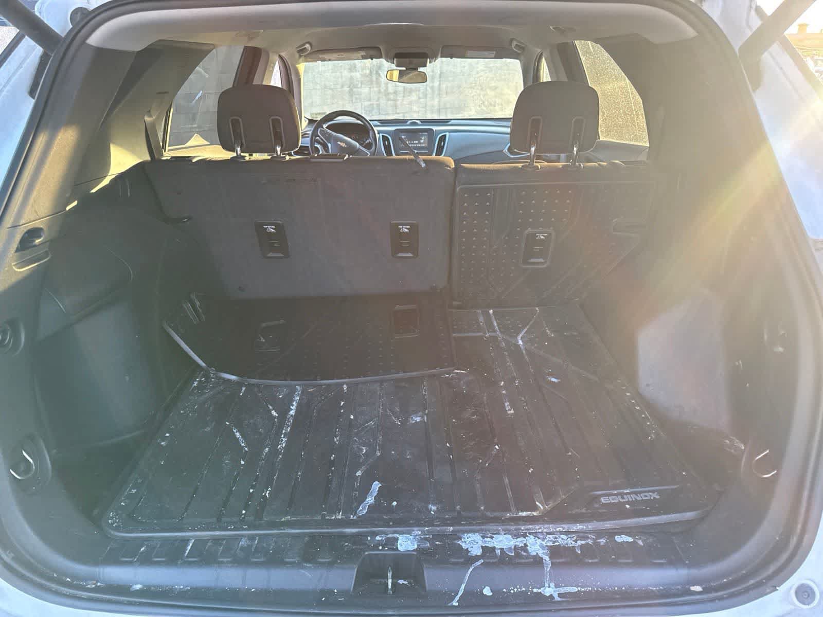 Used 2018 Chevrolet Equinox LT FWD image 17