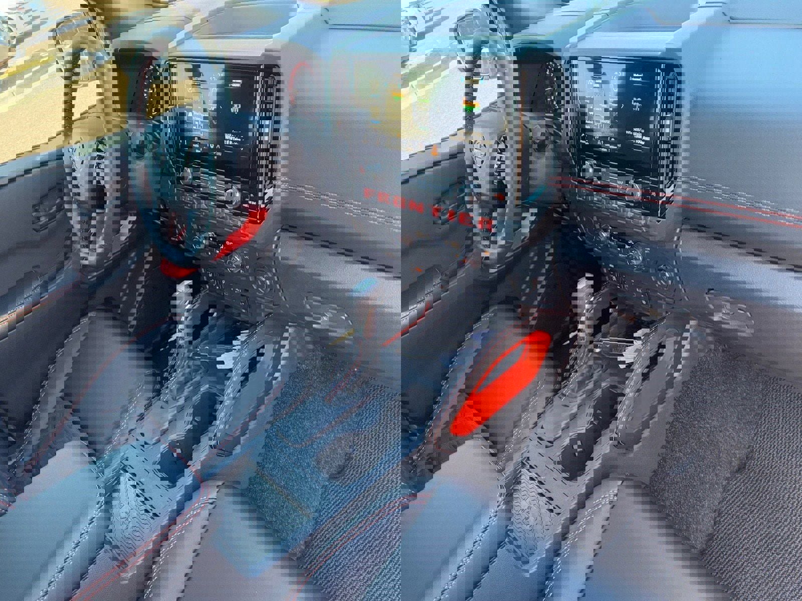 New 2026 Nissan Frontier Pro-X image 10