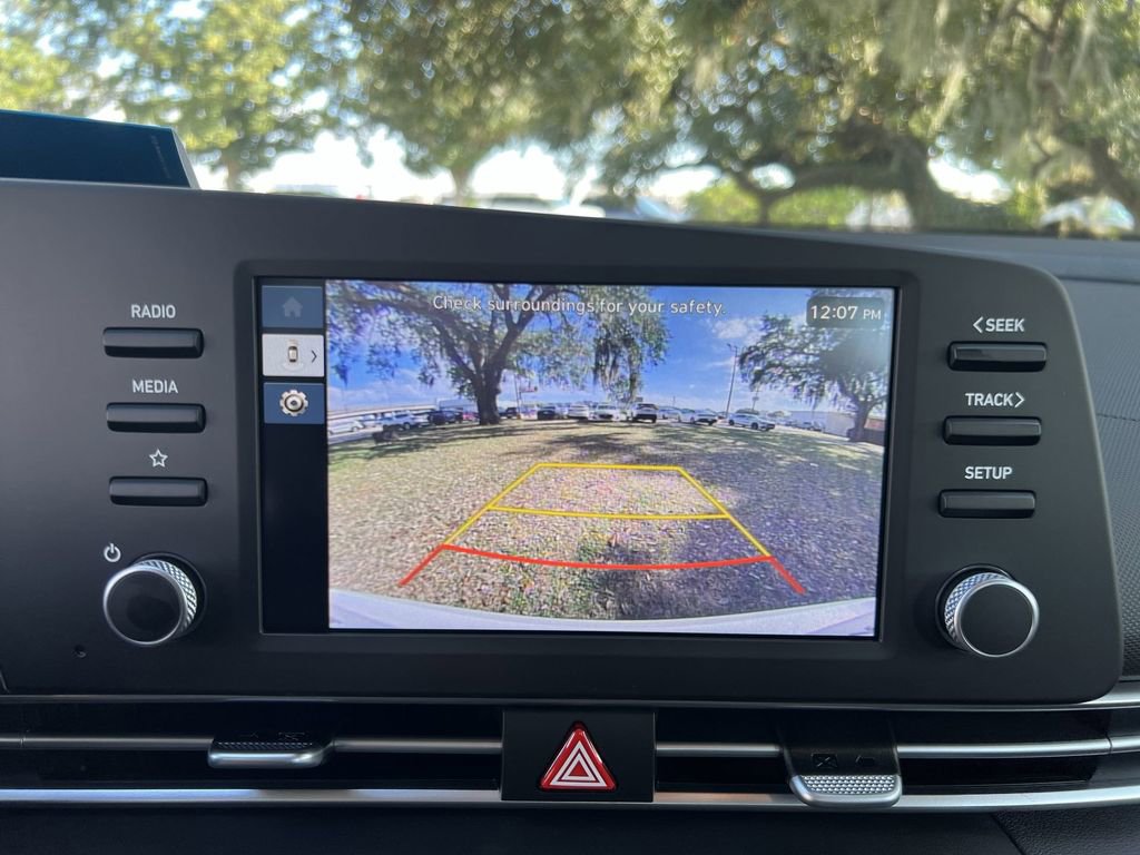 Used 2026 Hyundai Elantra SE image 20