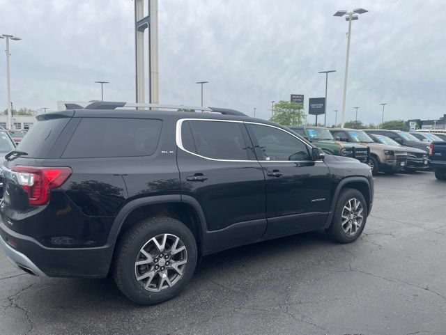 Certified 2023 GMC Acadia SLE w/ Driver Convenience Package AWD/4WD image 2