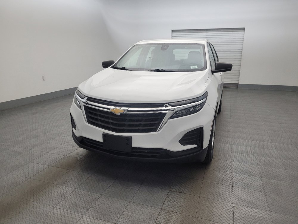 Used 2022 Chevrolet Equinox LS w/ LPO, Floor Liner Package FWD image 15