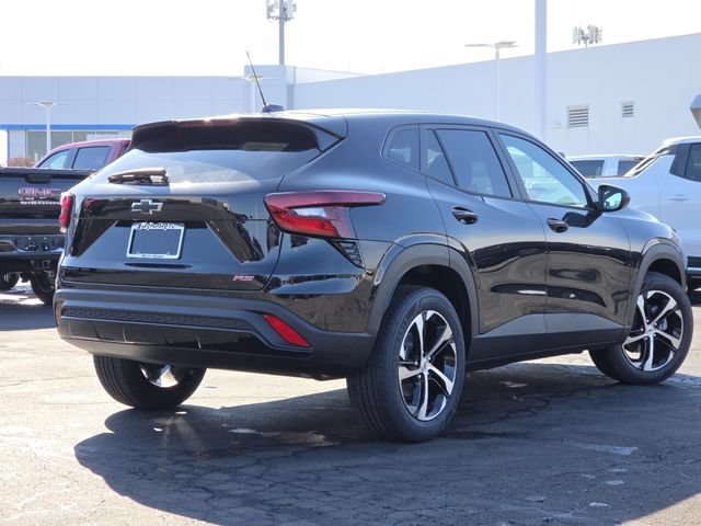 New 2026 Chevrolet Trax RS w/ Sunroof Package FWD image 18