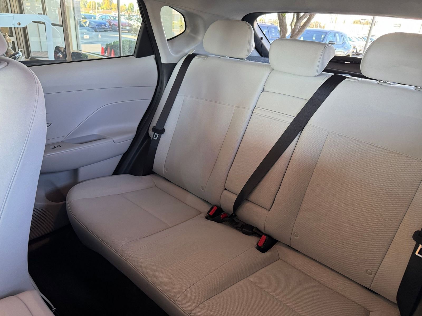 Used 2025 Hyundai Kona SEL image 39