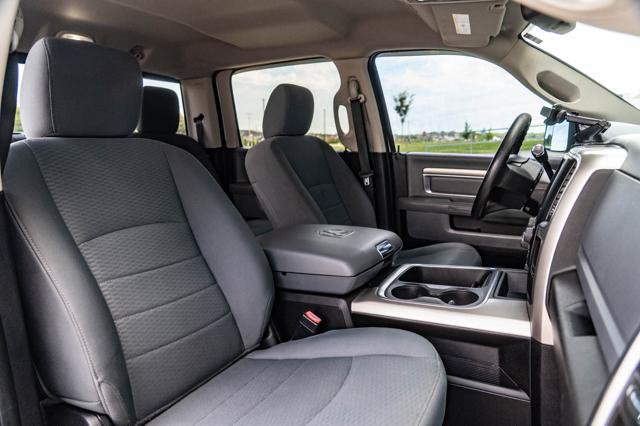Used 2017 RAM 2500 SLT AWD/4WD image 30