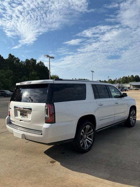 Used 2020 GMC Yukon XL Denali w/ Open Road Package RWD image 6