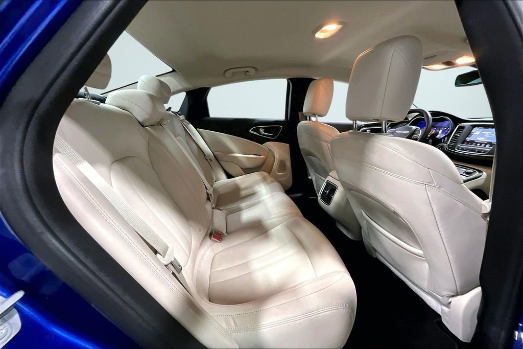 Used 2015 Chrysler 200 C w/ Navigation & Sound Group I image 22