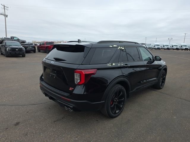 Used 2023 Ford Explorer ST w/ Equipment Group 401A image 7
