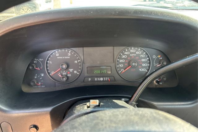 Used 2006 Ford F250 XL image 10