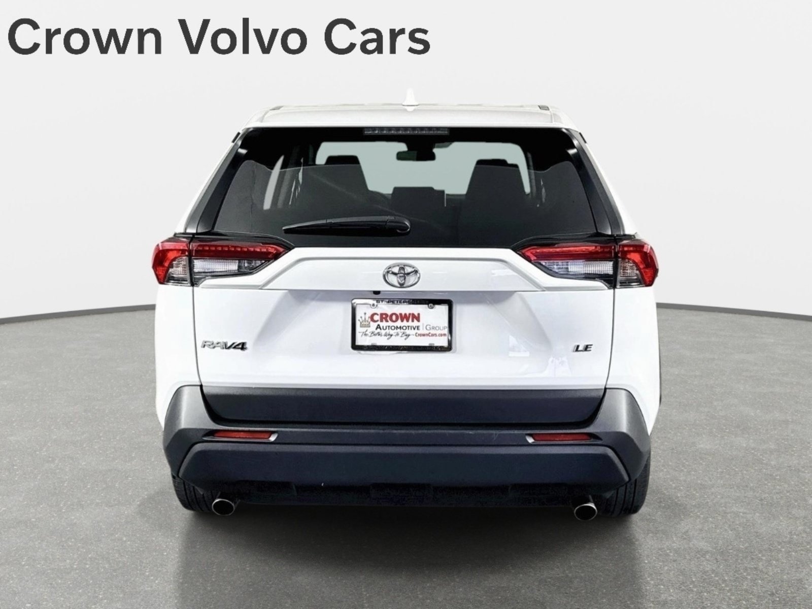 Used 2024 Toyota RAV4 LE FWD image 6