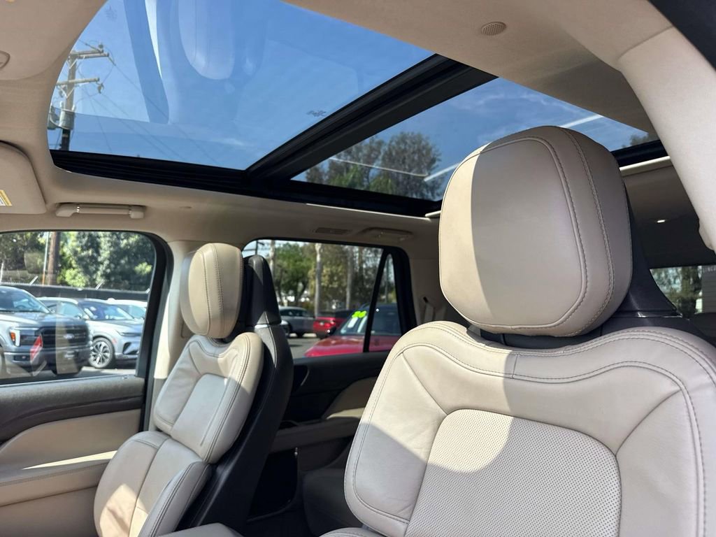 Certified 2023 Lincoln Navigator Reserve image 26