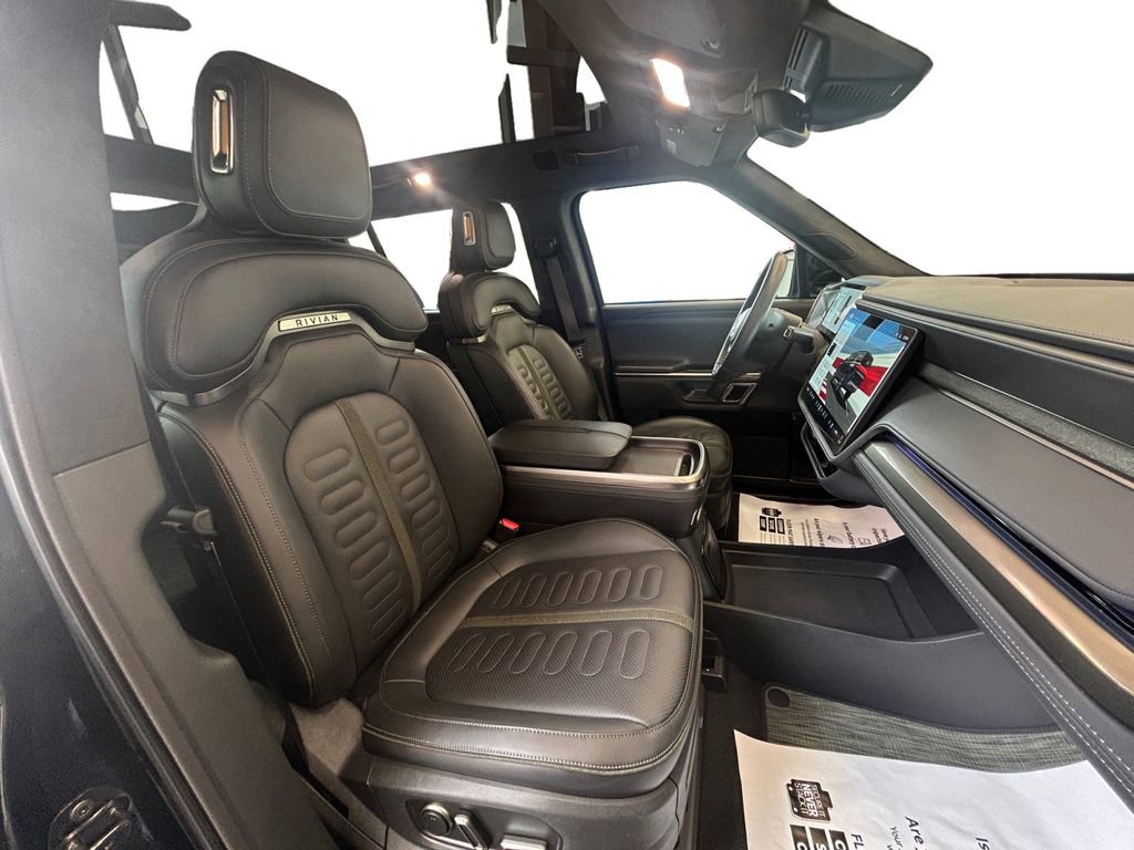 Used 2023 Rivian R1S Adventure AWD/4WD image 15