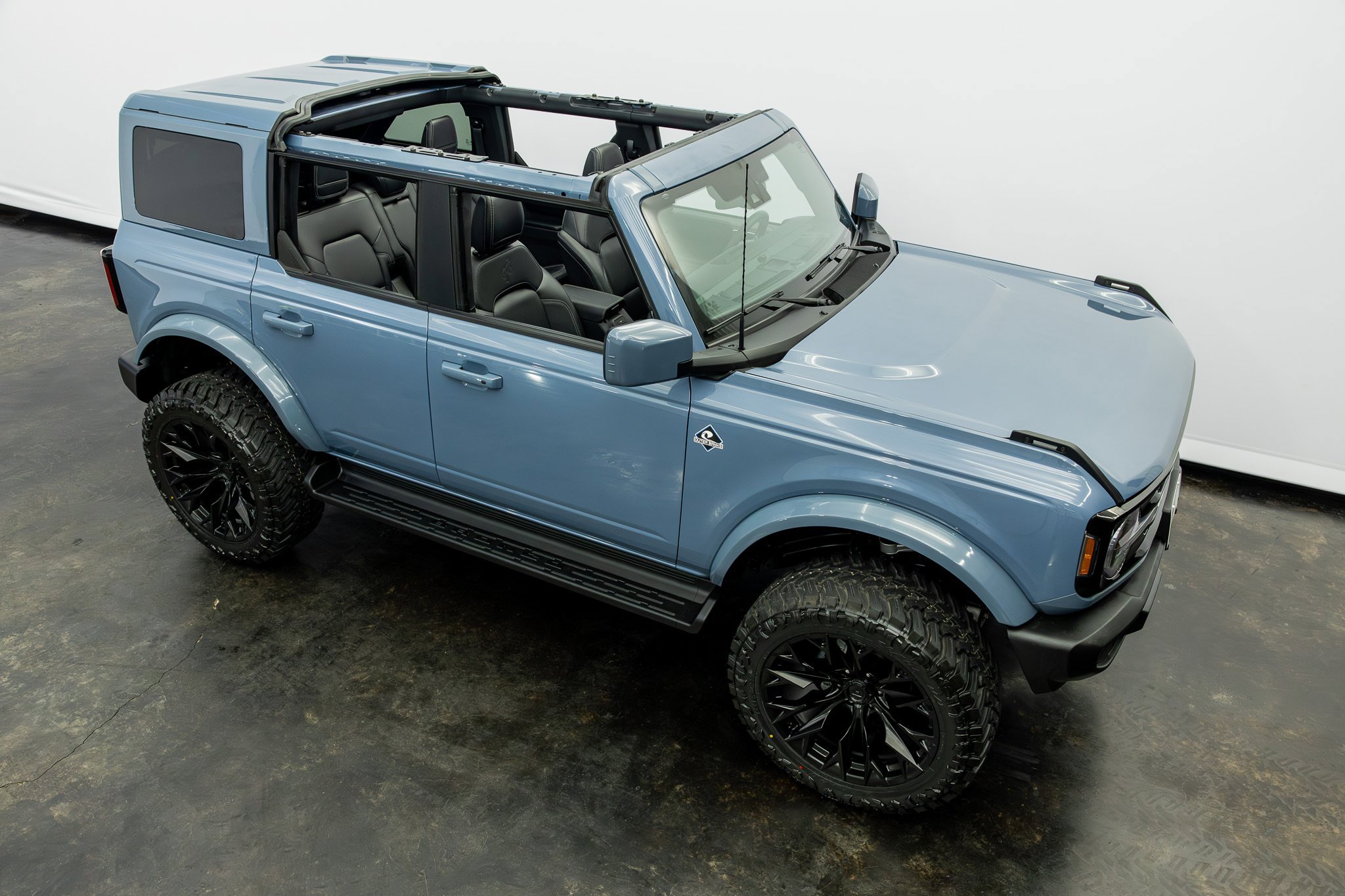 Used 2025 Ford Bronco Outer Banks AWD/4WD image 26