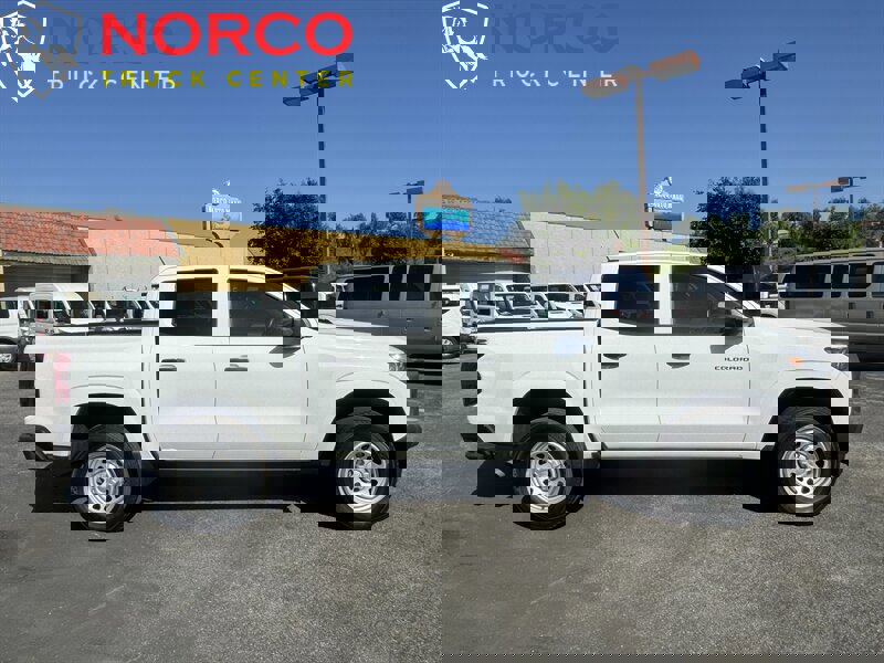 Used 2023 Chevrolet Colorado W/T image 1