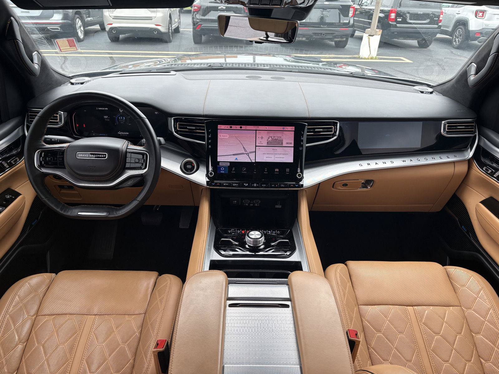 Used 2023 Jeep Grand Wagoneer Series III AWD/4WD image 22