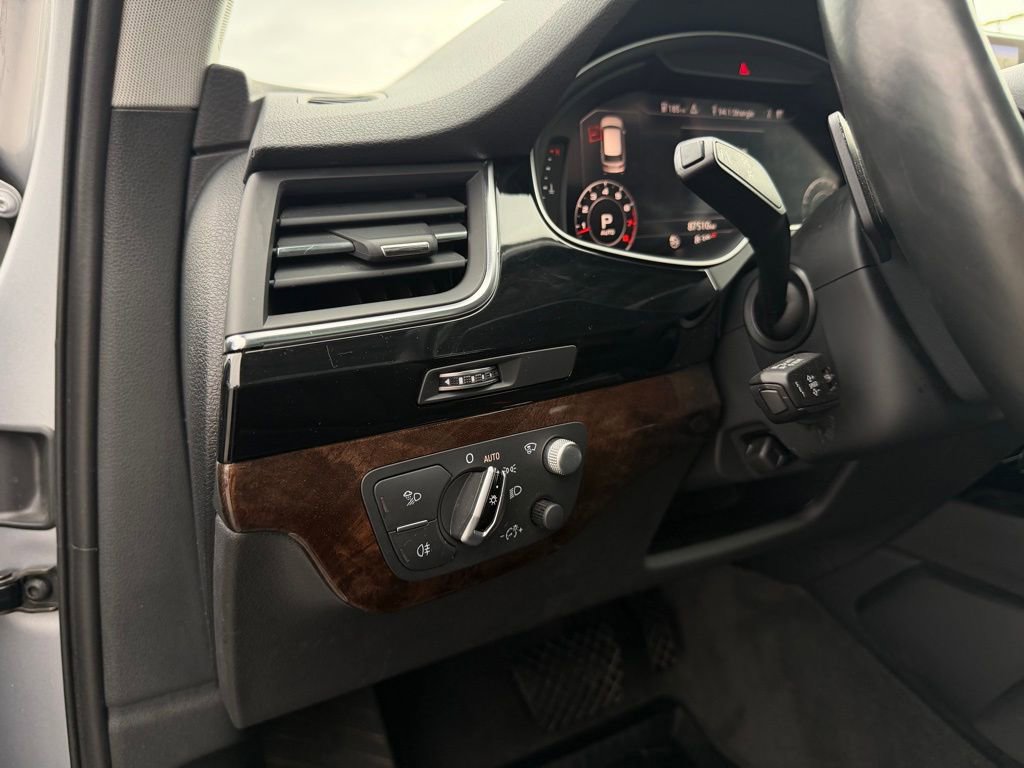 Used 2018 Audi Q7 3.0T Prestige w/ Prestige Package AWD/4WD image 14