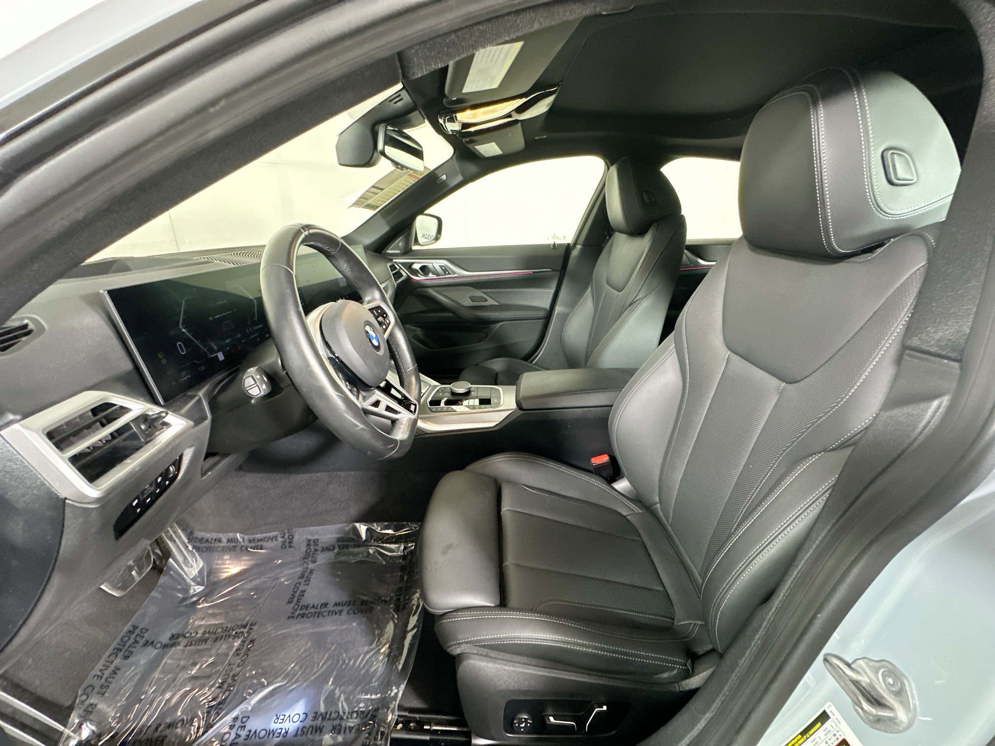 Used 2025 BMW 430i w/ M Sport Package image 12