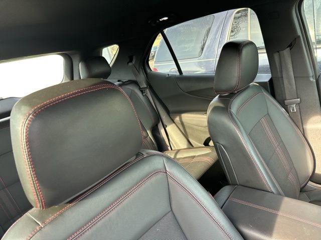 Used 2023 Chevrolet Equinox RS image 14