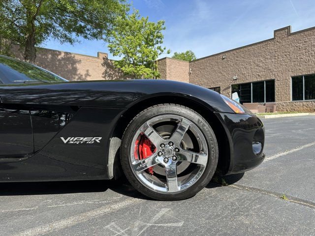 Used 2006 Dodge Viper SRT-10 image 15
