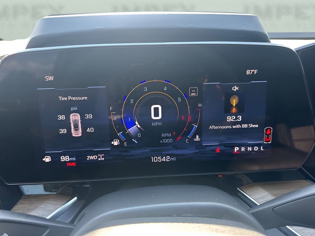 Used 2025 Chevrolet Tahoe High Country w/ Sun And Tow Package image 27