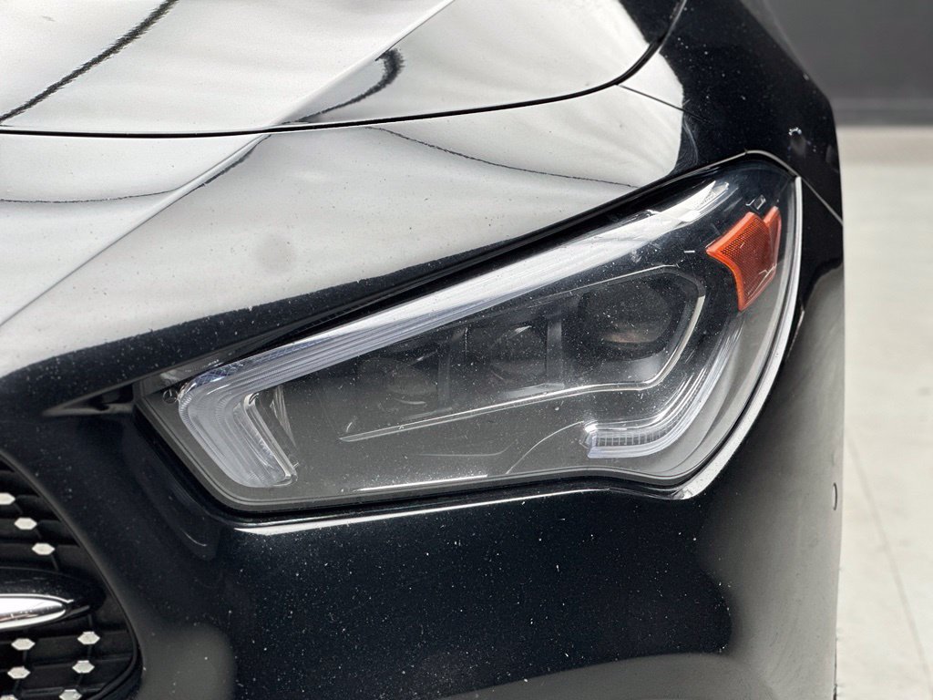 Used 2022 Mercedes-Benz CLA 250 4MATIC image 13