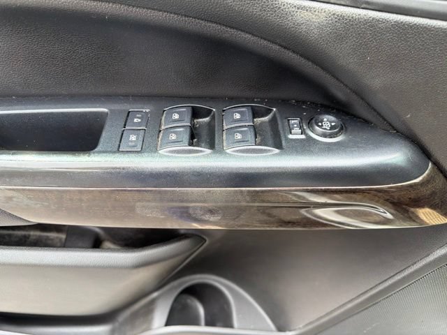 Used 2016 GMC Canyon SLT w/ Driver Alert Package RWD image 19