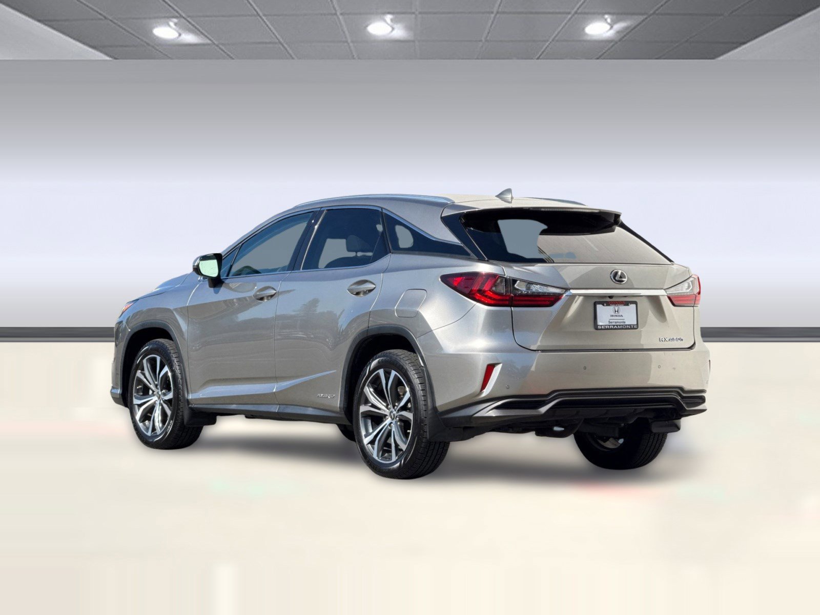 Used 2019 Lexus RX 450h AWD w/ Navigation Package image 3