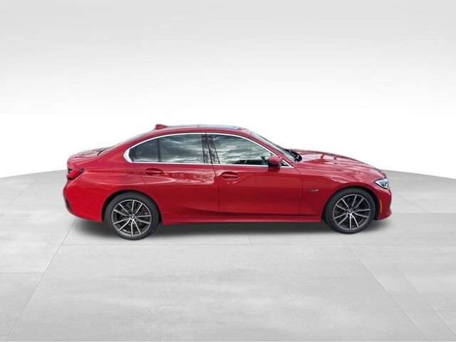 Used 2022 BMW 330e xDrive w/ Premium Package image 2