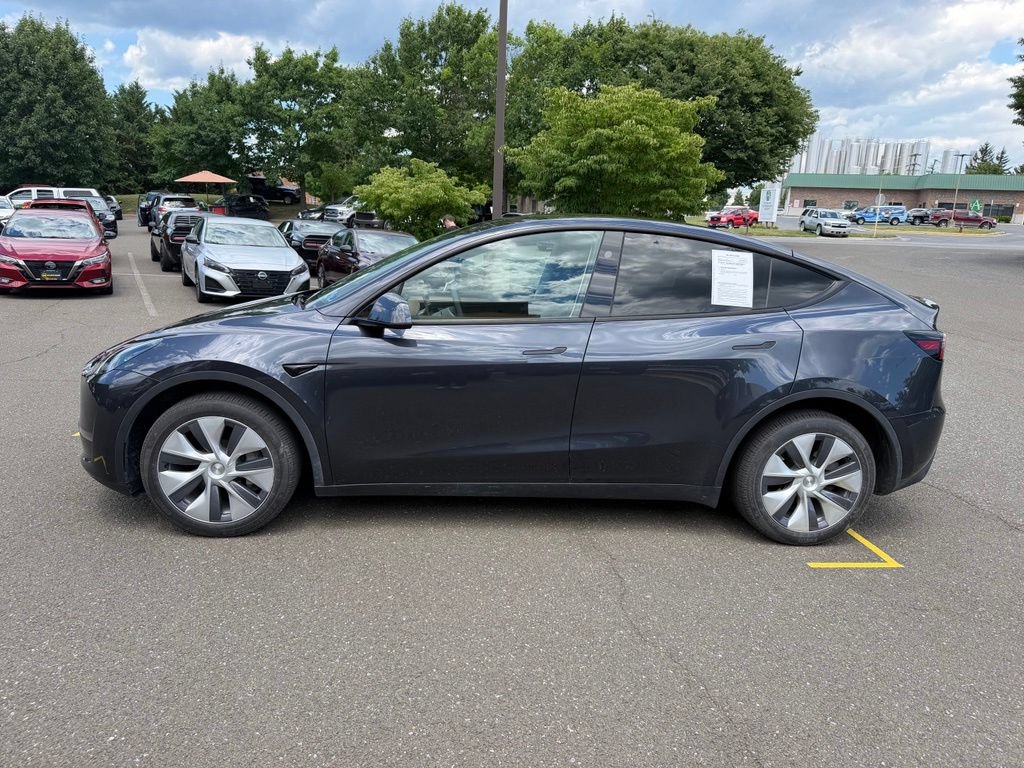 Used 2024 Tesla Model Y Long Range AWD/4WD image 7