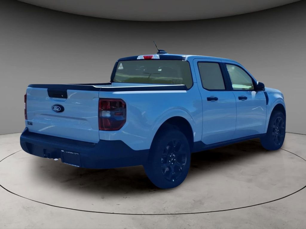 New 2026 Ford Maverick XLT image 9