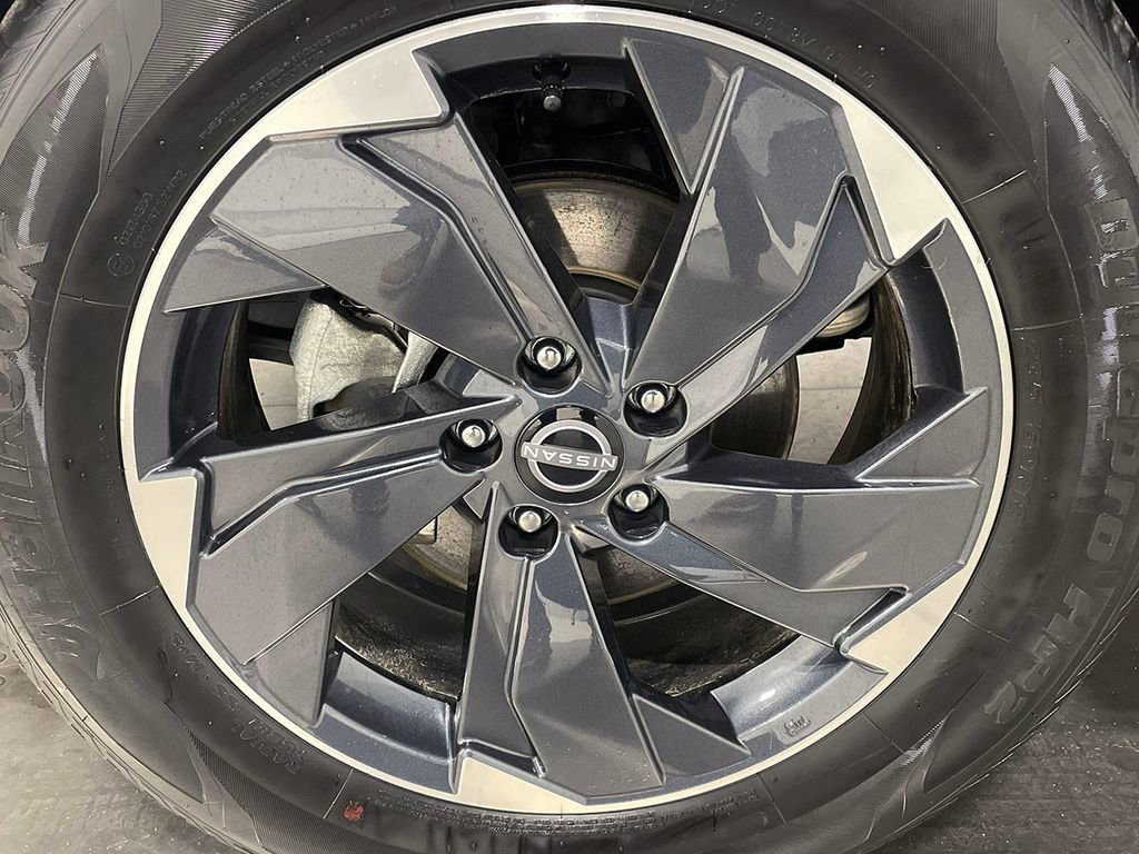 Used 2026 Nissan Rogue SV AWD/4WD image 20