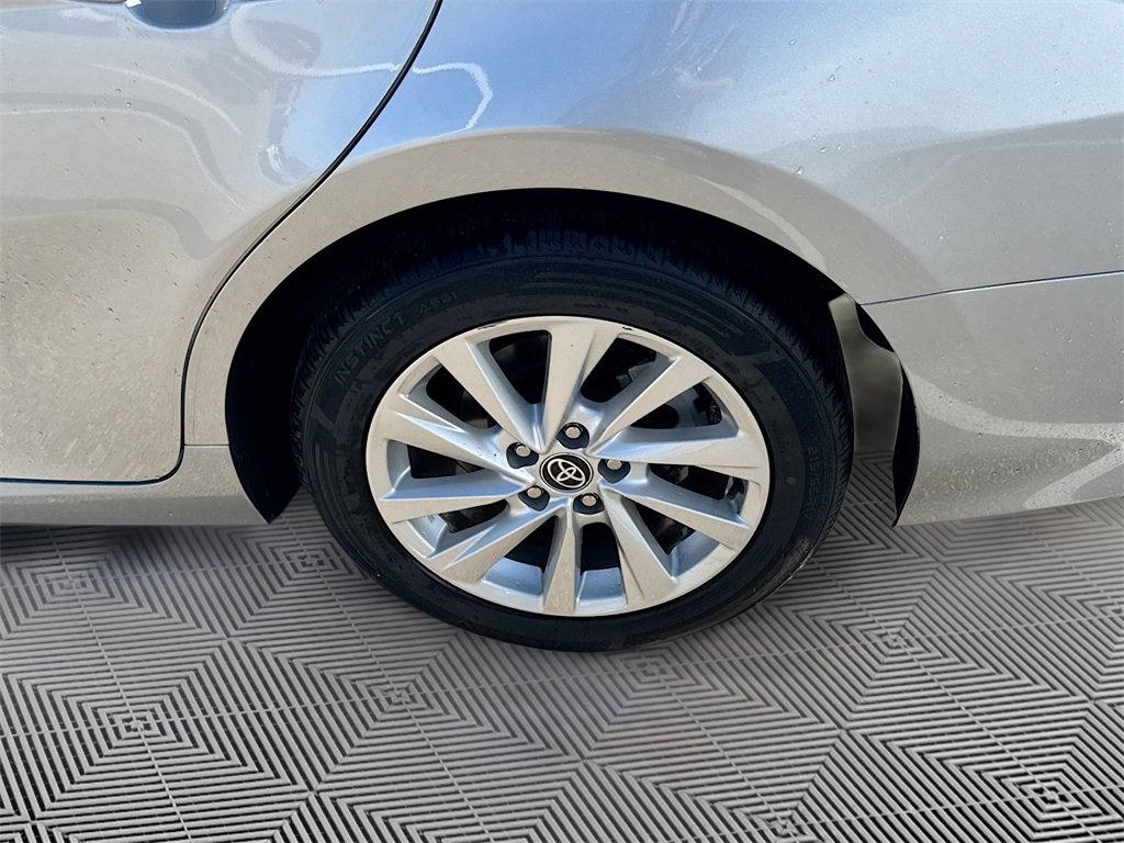 Used 2024 Toyota Camry LE image 30
