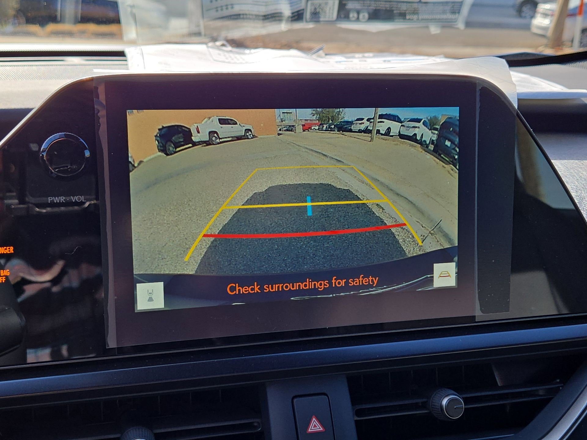 New 2025 Lexus UX 300h FWD image 18