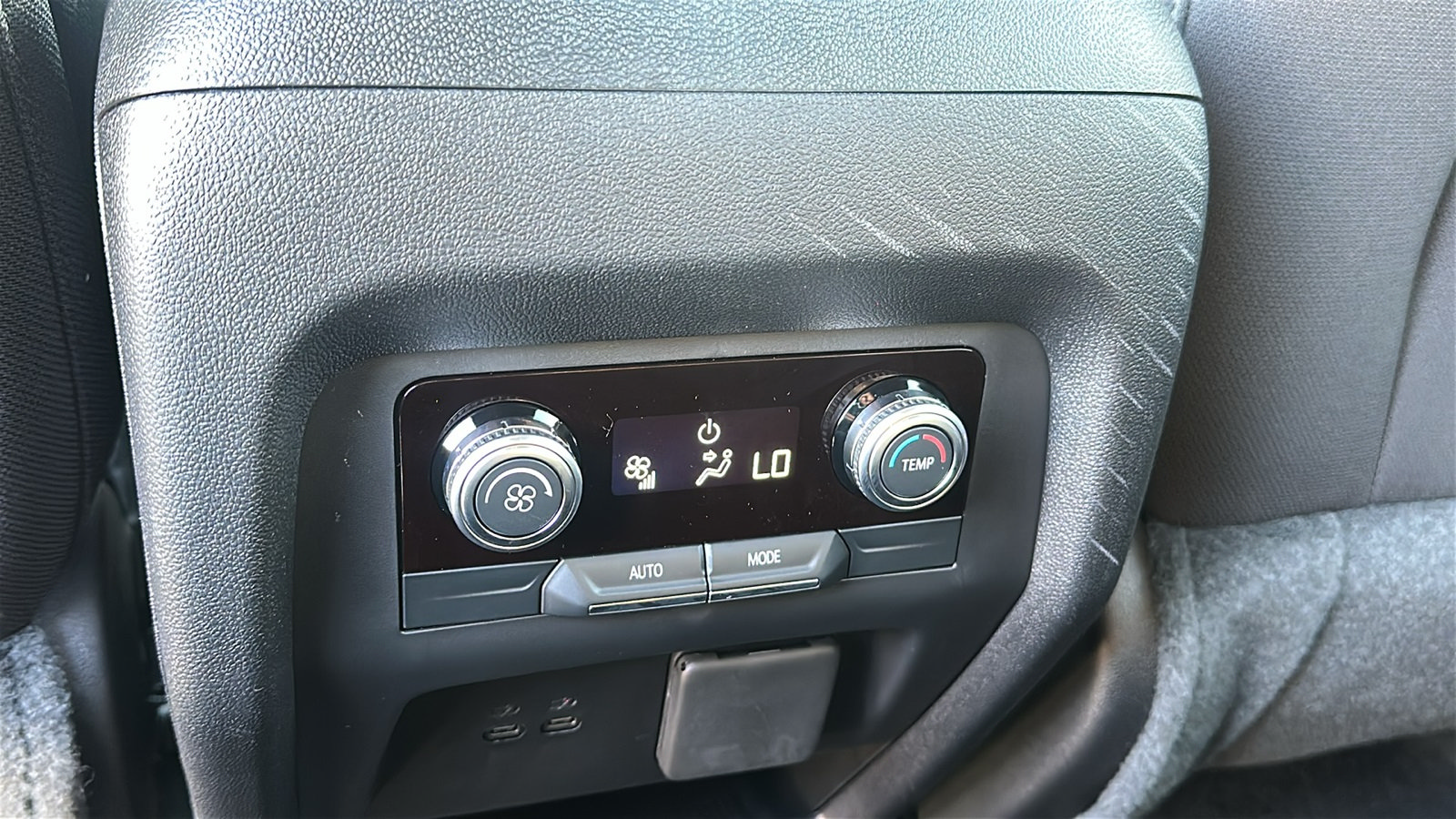 New 2026 GMC Acadia Elevation FWD image 27