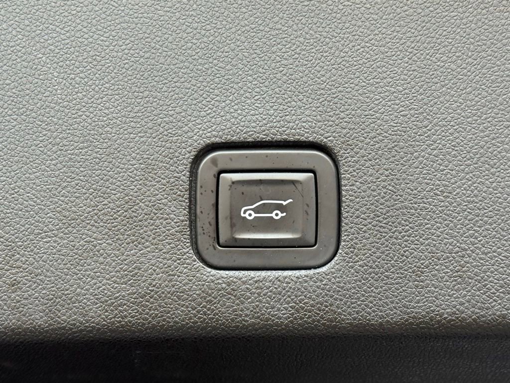 Used 2020 Cadillac XT6 Premium Luxury image 21