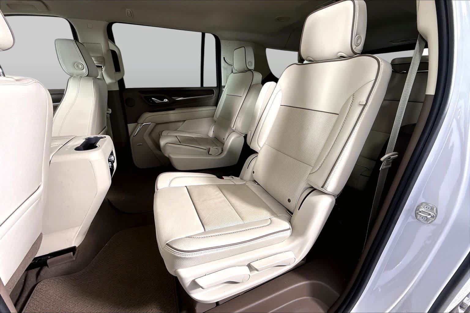Used 2021 GMC Yukon XL Denali RWD image 17