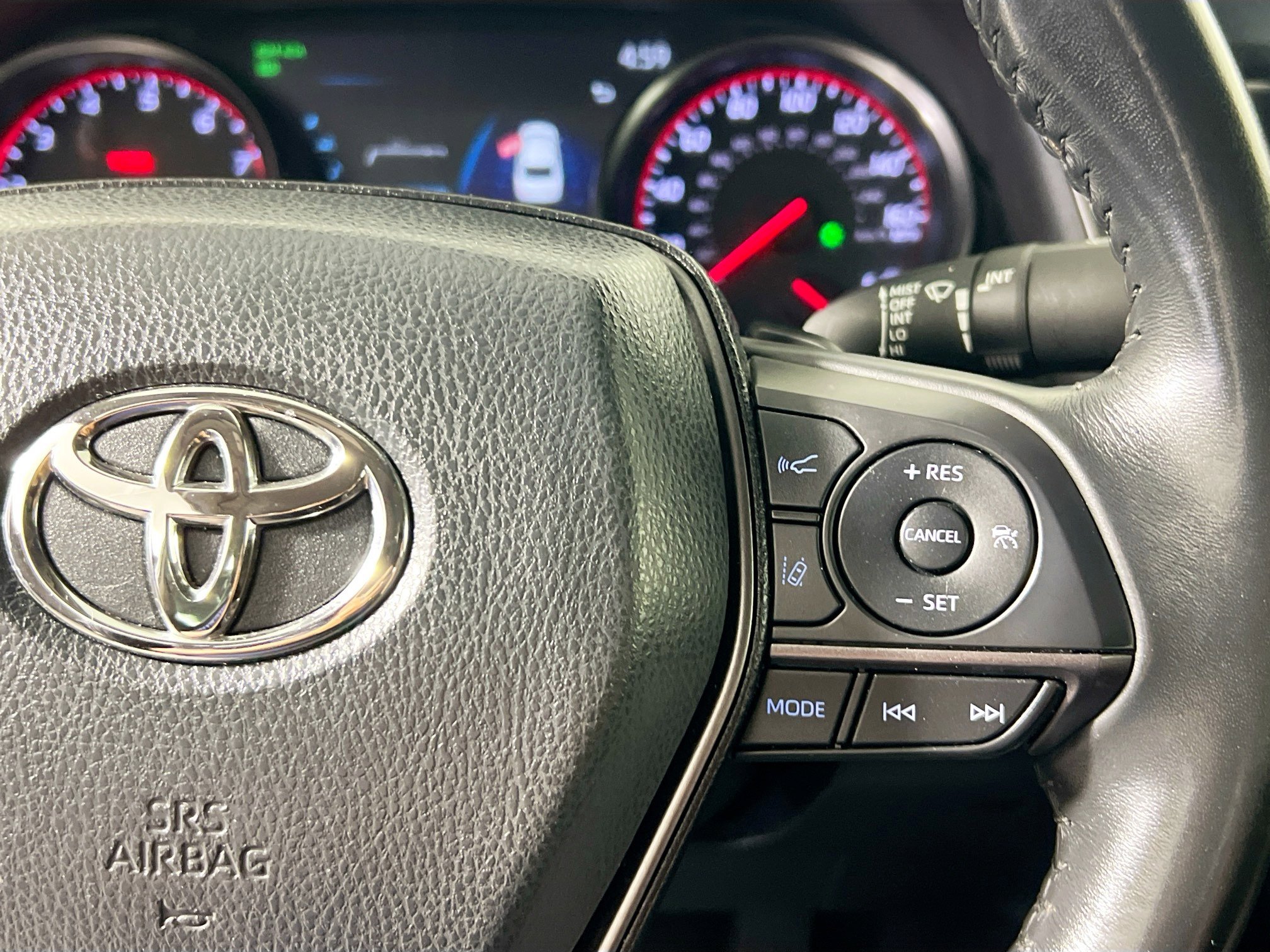 Used 2024 Toyota Camry XSE FWD image 19