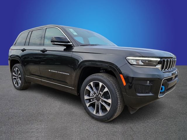New 2024 Jeep Grand Cherokee Overland w/ Luxury Tech Group IV AWD/4WD image 2