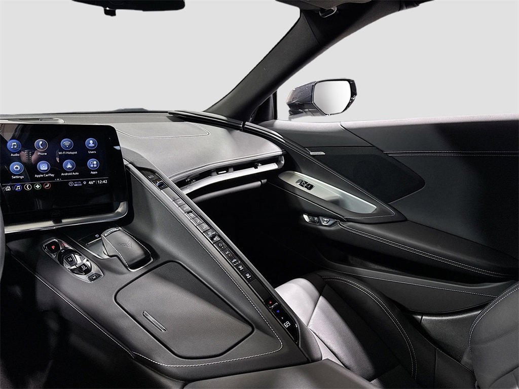 Used 2023 Chevrolet Corvette Stingray Coupe w/ Z51 Performance Package image 27