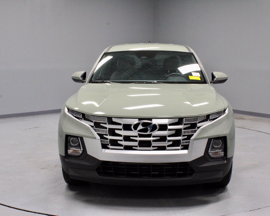 Used 2023 Hyundai Santa Cruz SEL w/ Cargo Package AWD/4WD image 6
