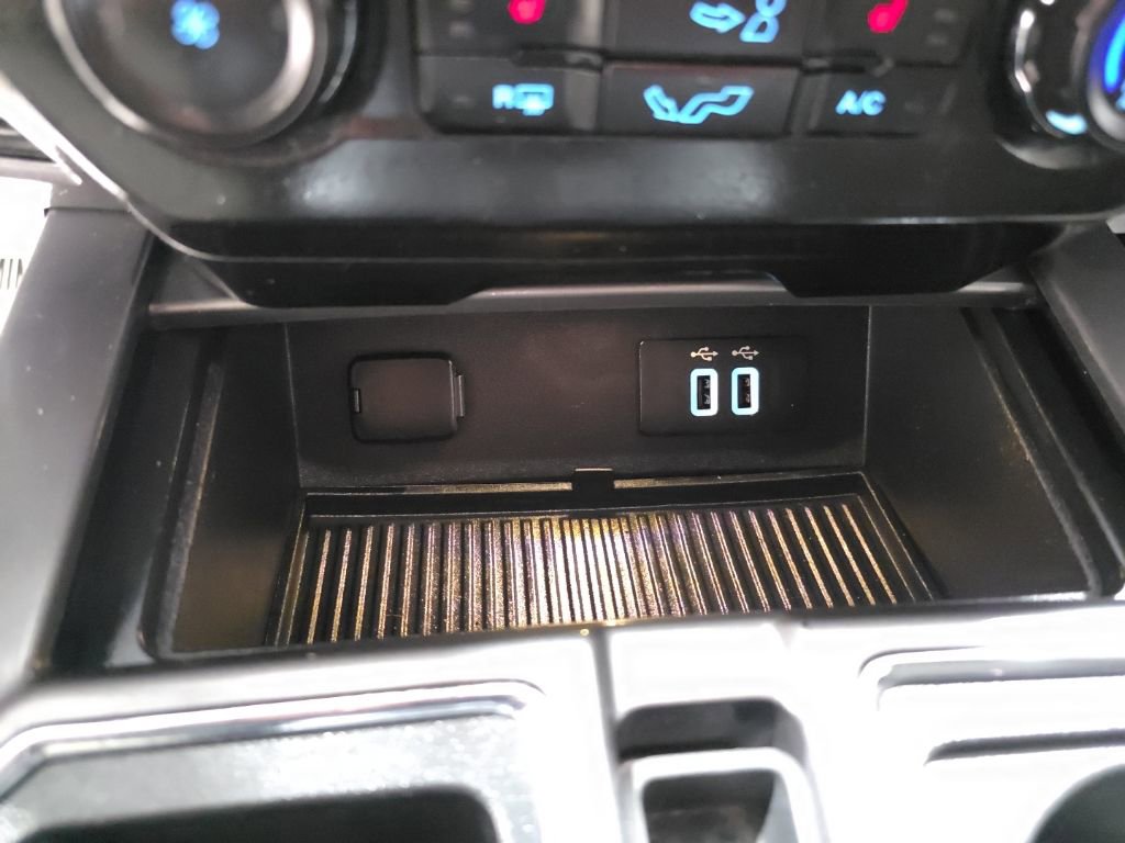 Used 2016 Ford F150 XLT w/ Equipment Group 302A Luxury image 29